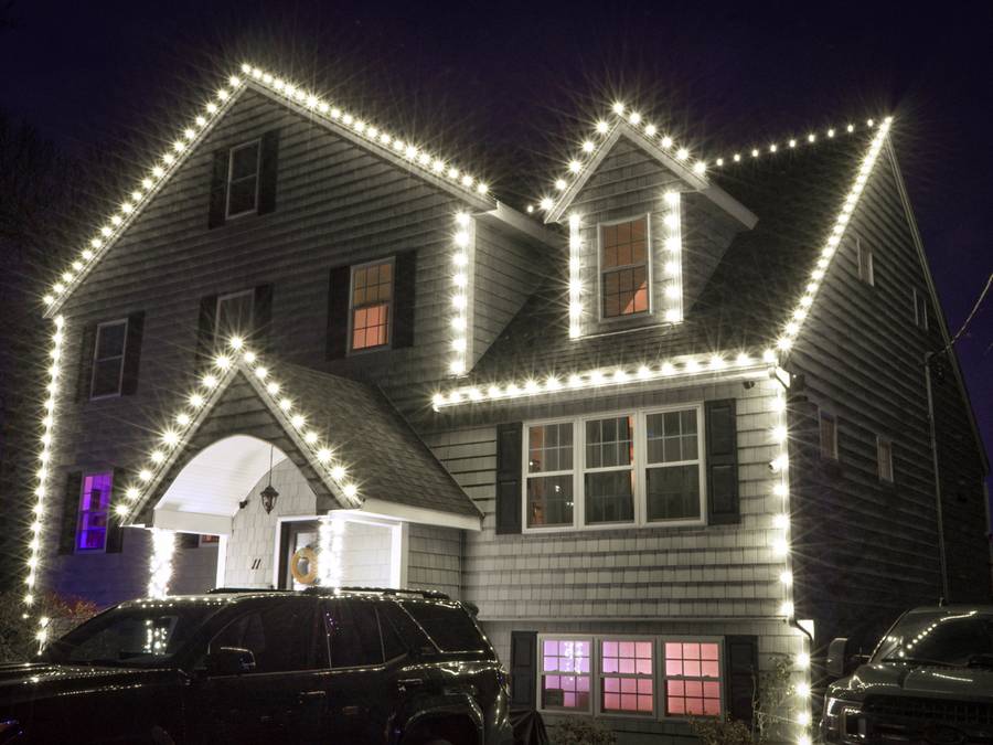 Christmas roofline lighting on a residential home