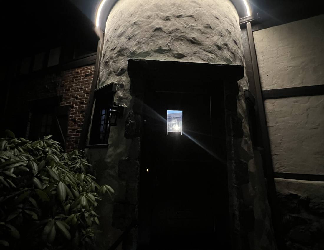 Permanent entry lighting on a residential home